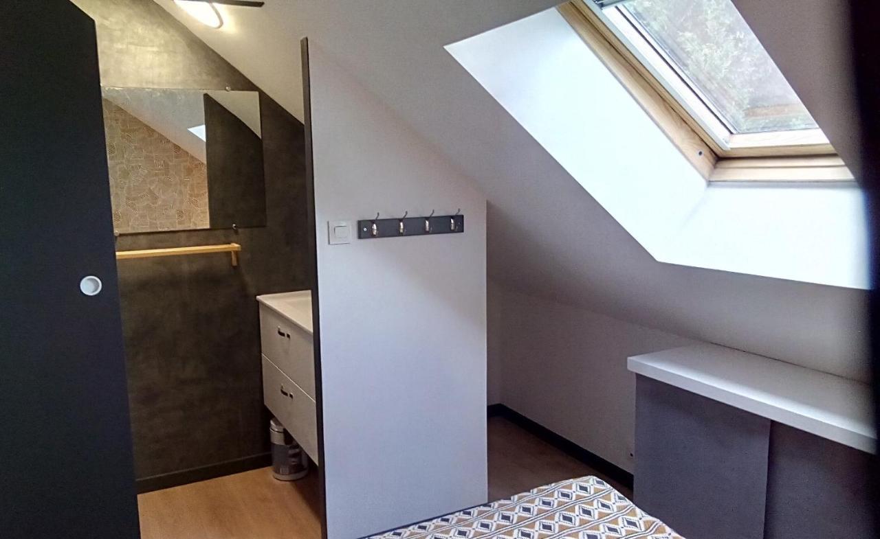 Les Appartements Du 31 - Centre Ville - 3E Etage - 35M2 Quimper Zewnętrze zdjęcie